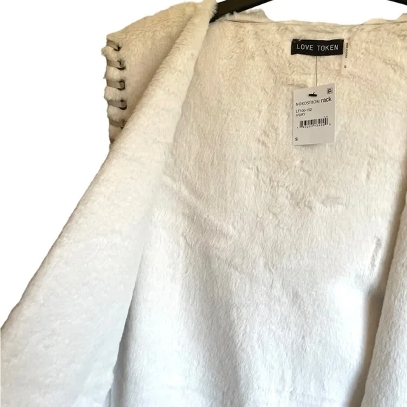 NEW Nordstrom Rack Love Token Whipstitch Trim Faux Suede Faux Fur Vest - Picture 8 of 15